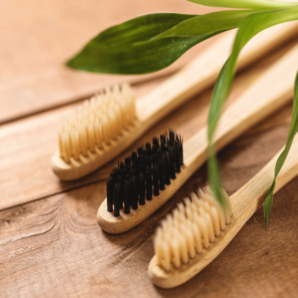 La brosse à dents en bambou : Une alternative écologique pour votre salle de bain